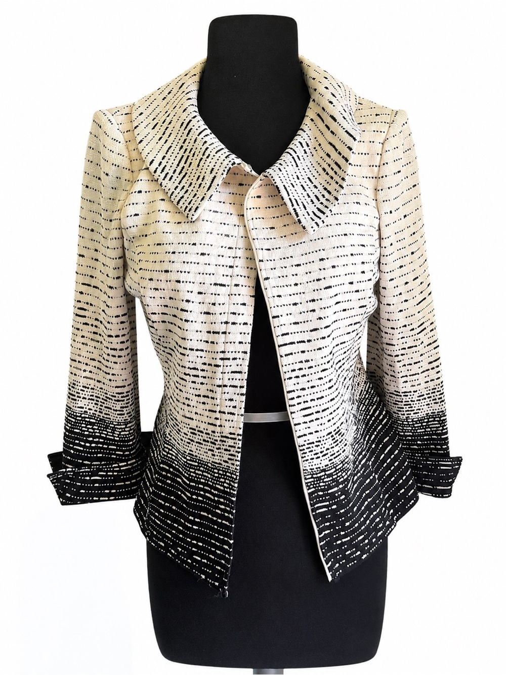 Women's Gradient Black and Cream Jacket size 4